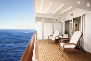 RSSC - Seven Seas Explorer - Accommodation - Concierge Suite 3.jpg